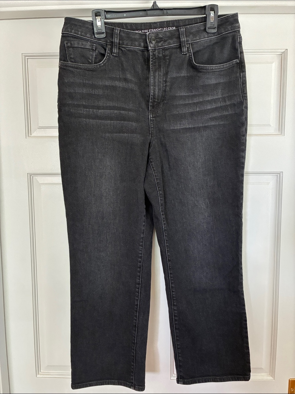 Chico's High-Rise Straight Leg Crop Jeans in Washed Black
